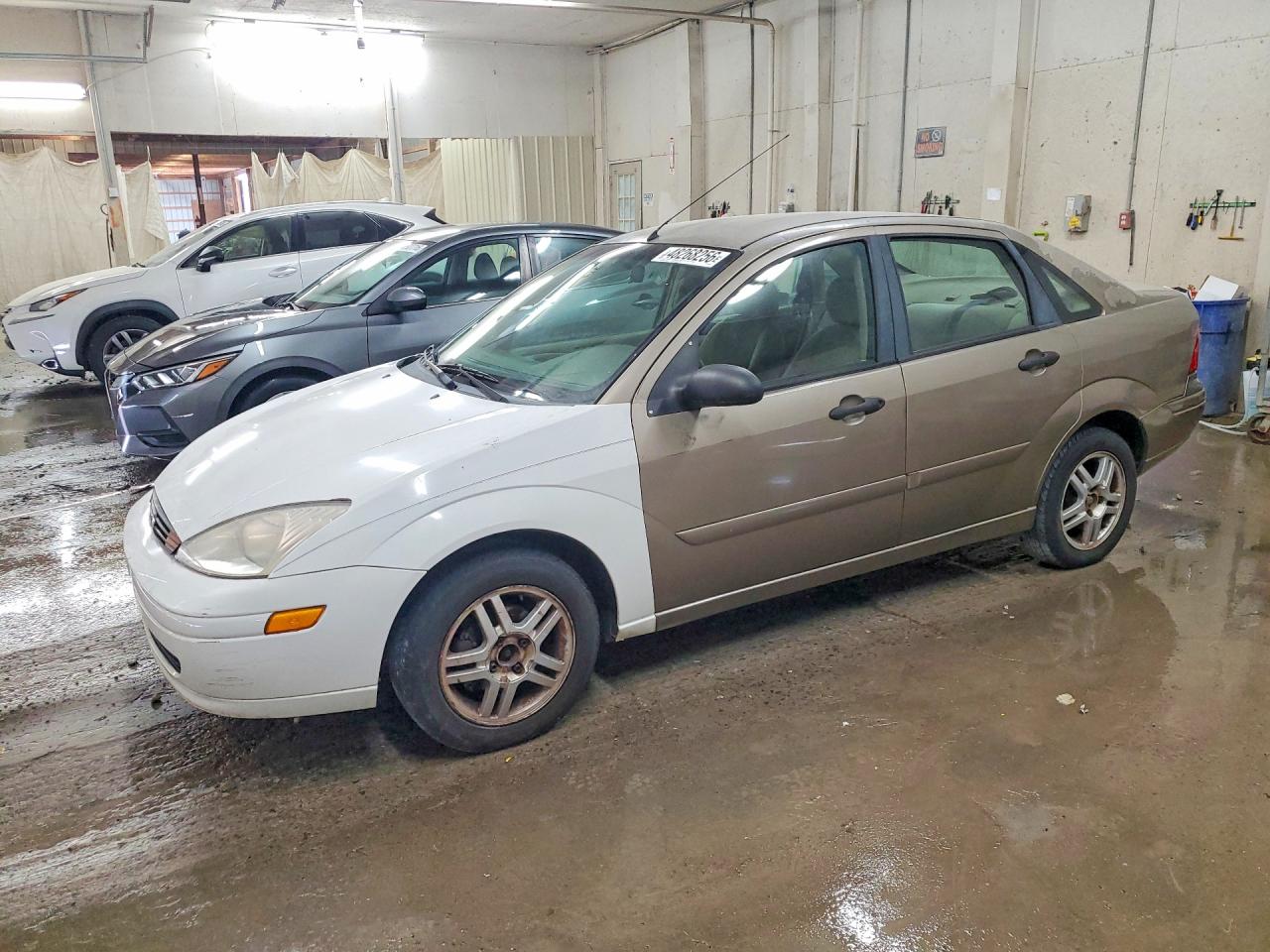 FORD FOCUS 2004