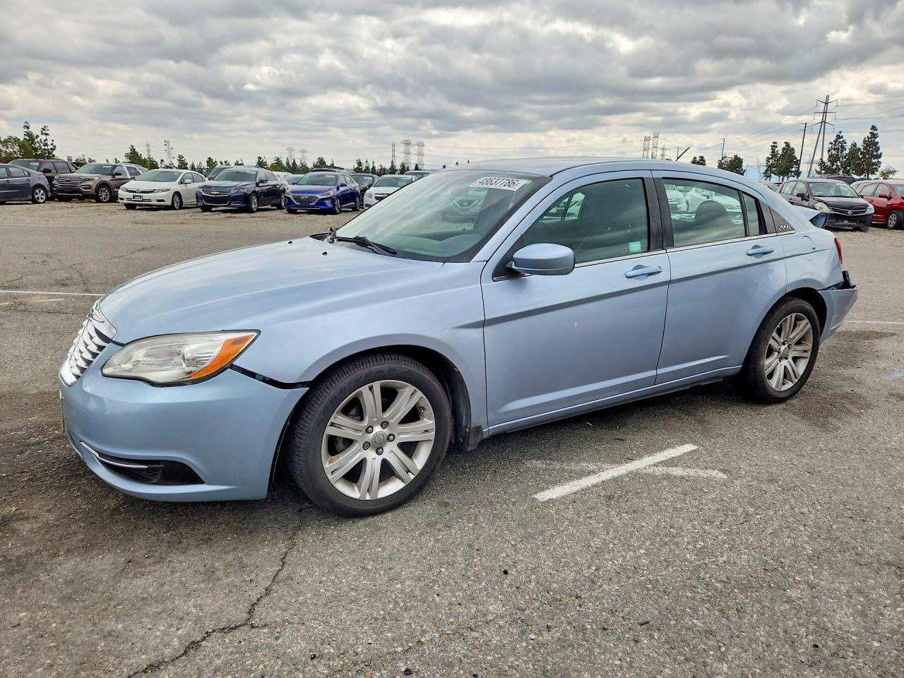 CHRYSLER 200 2013