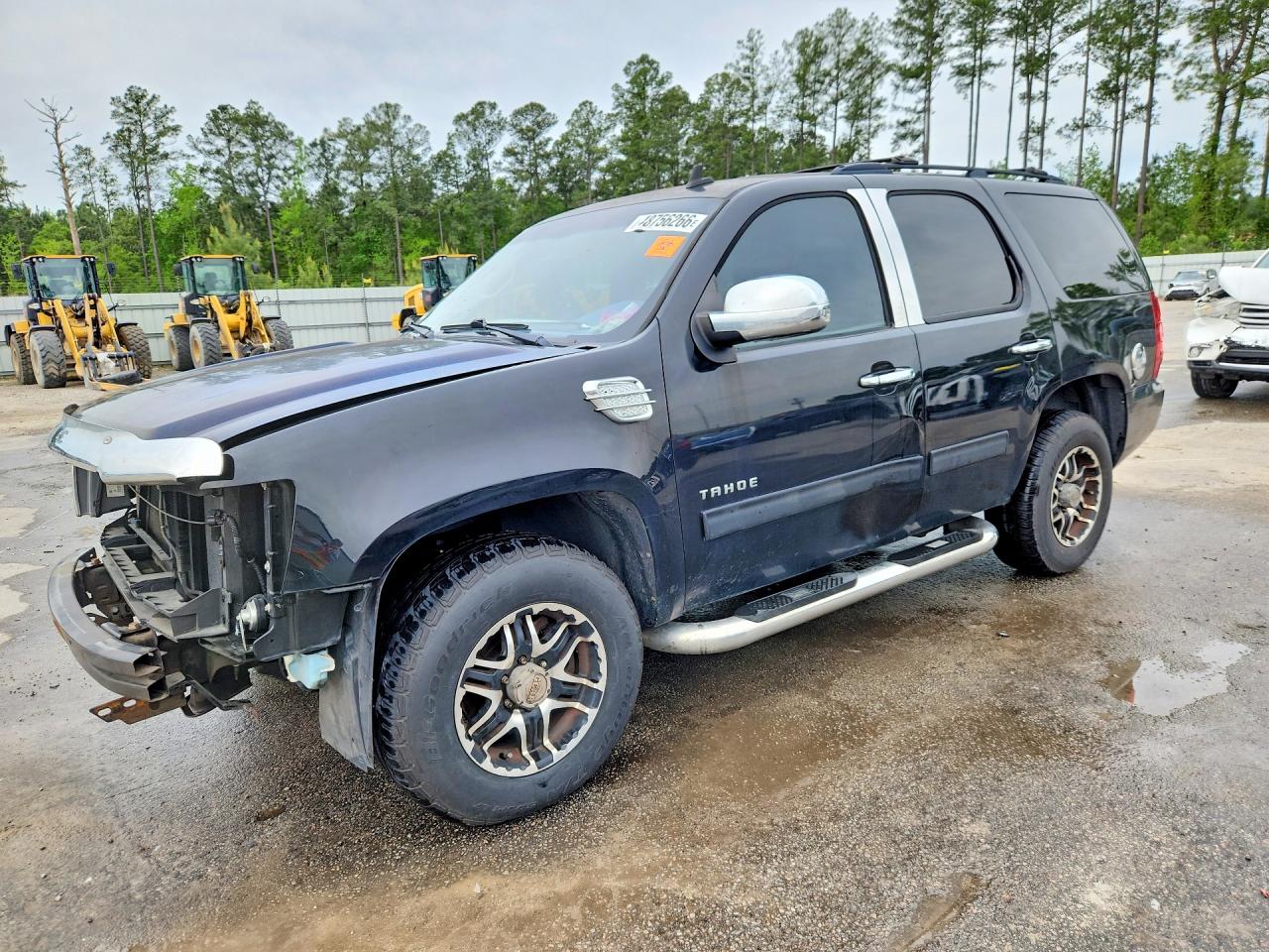 CHEVROLET TAHOE 2011