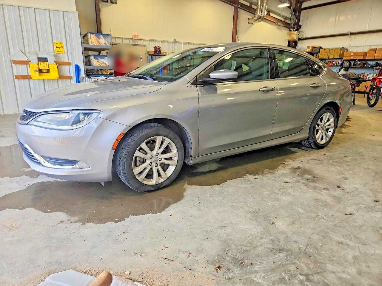 CHRYSLER 200 2016