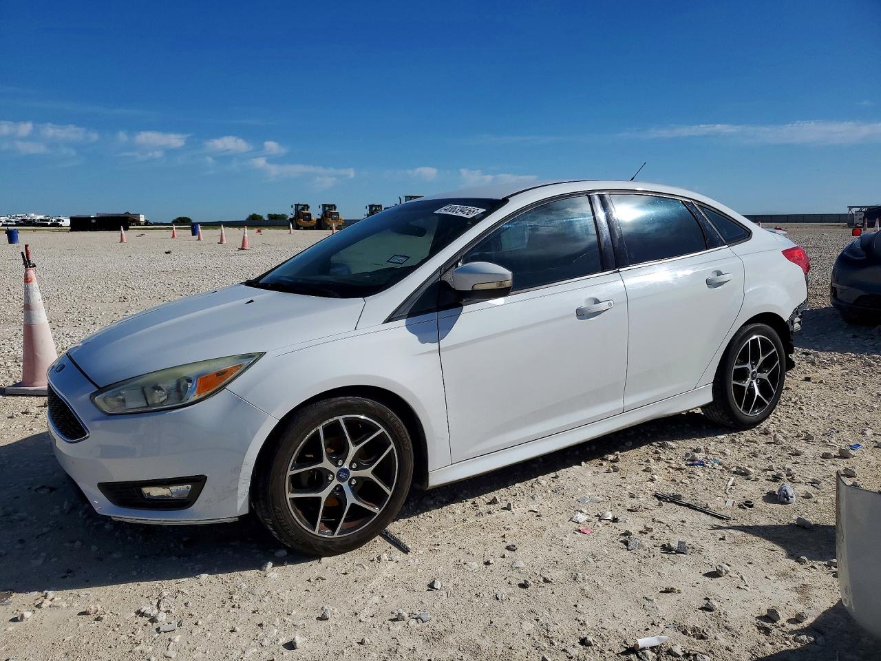FORD FOCUS 2015