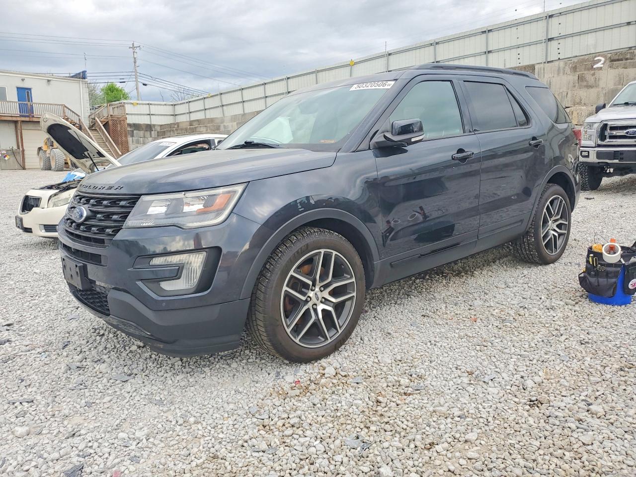 FORD EXPLORER 2017