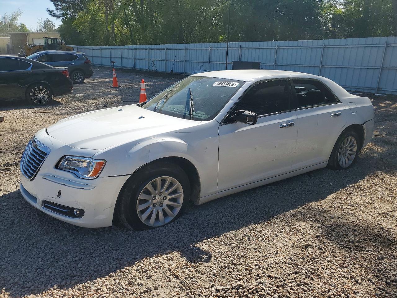 CHRYSLER 300 2013