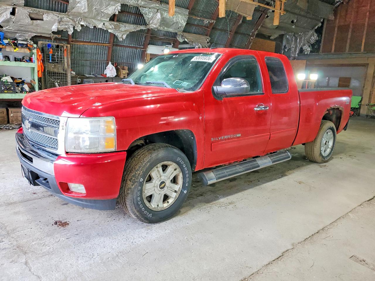 CHEVROLET SILVERADO 2011
