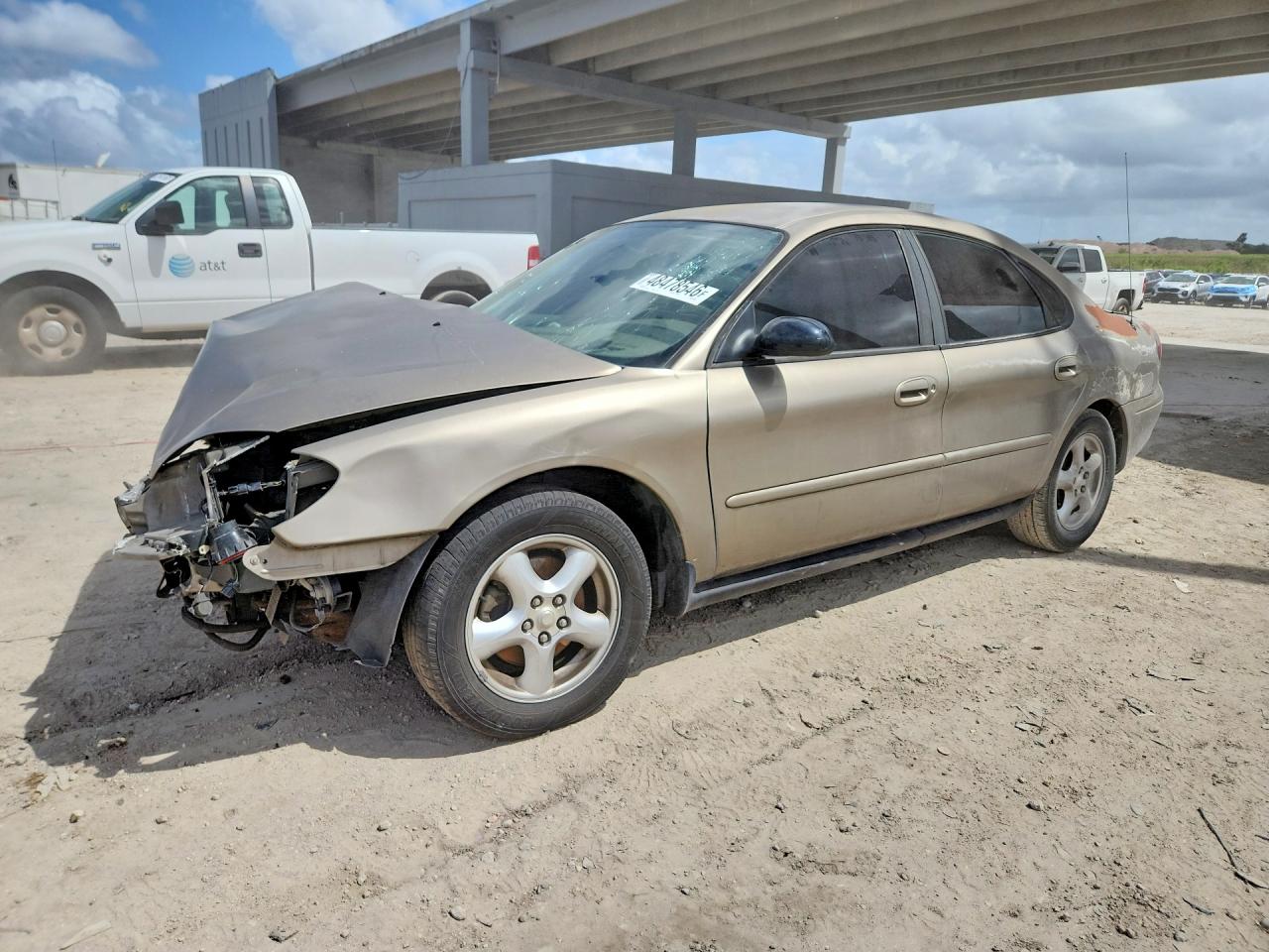 FORD TAURUS 2003