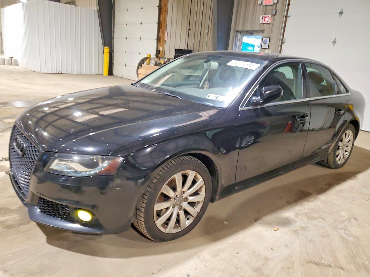 AUDI A4 2011