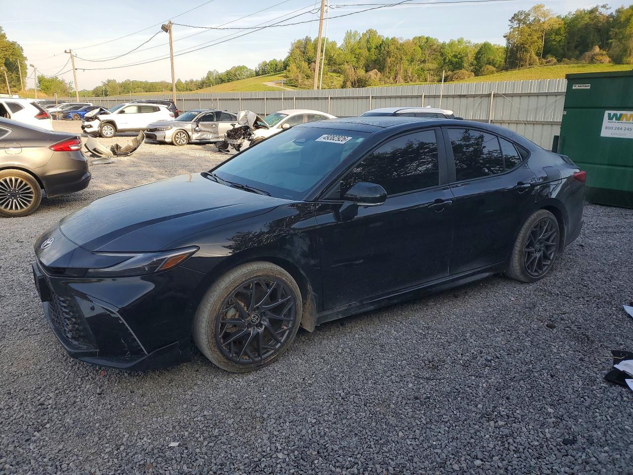 TOYOTA CAMRY 2025