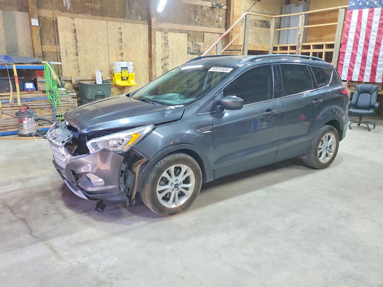 FORD ESCAPE 2018