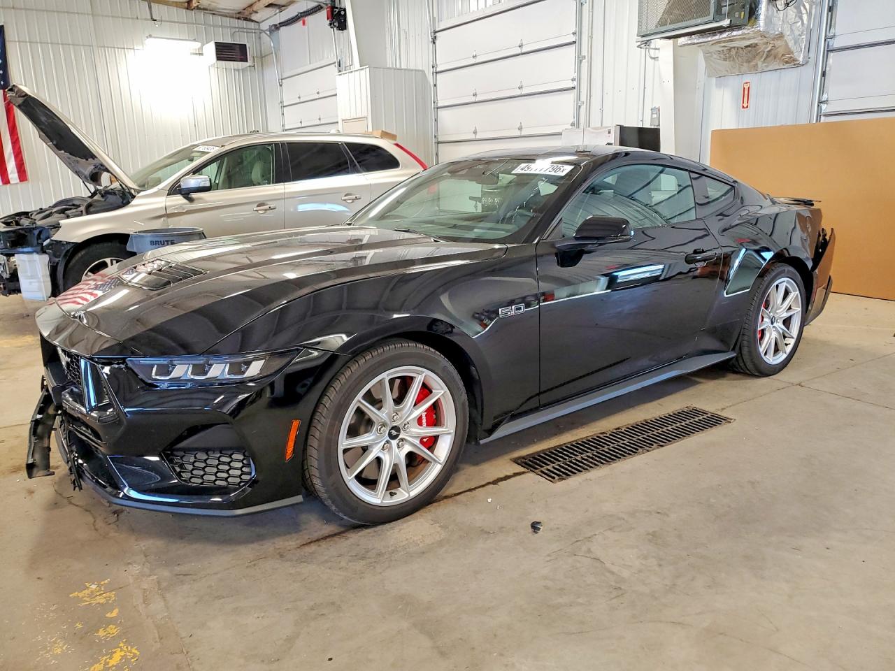 FORD MUSTANG 2024