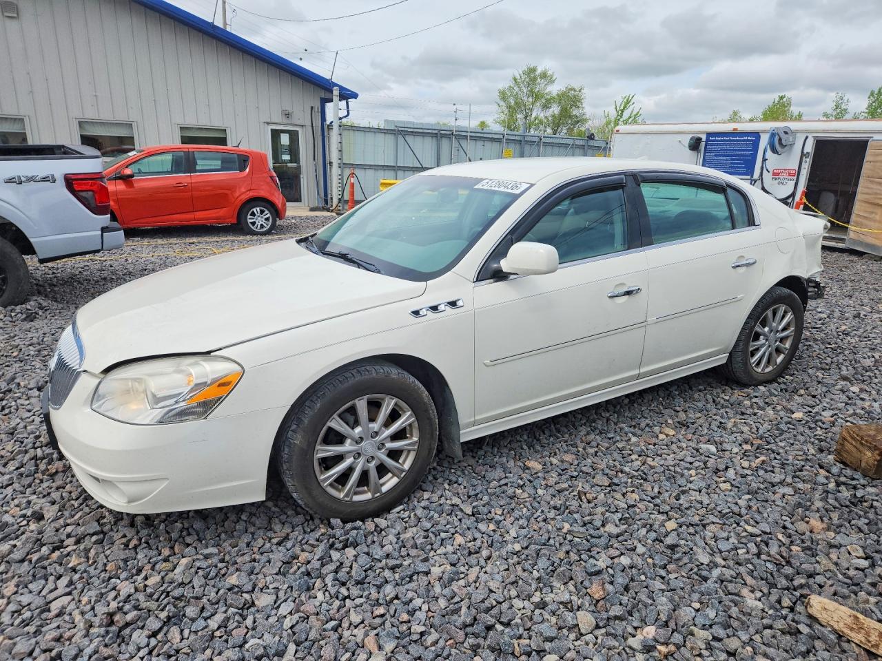 BUICK LUCERNE 2011