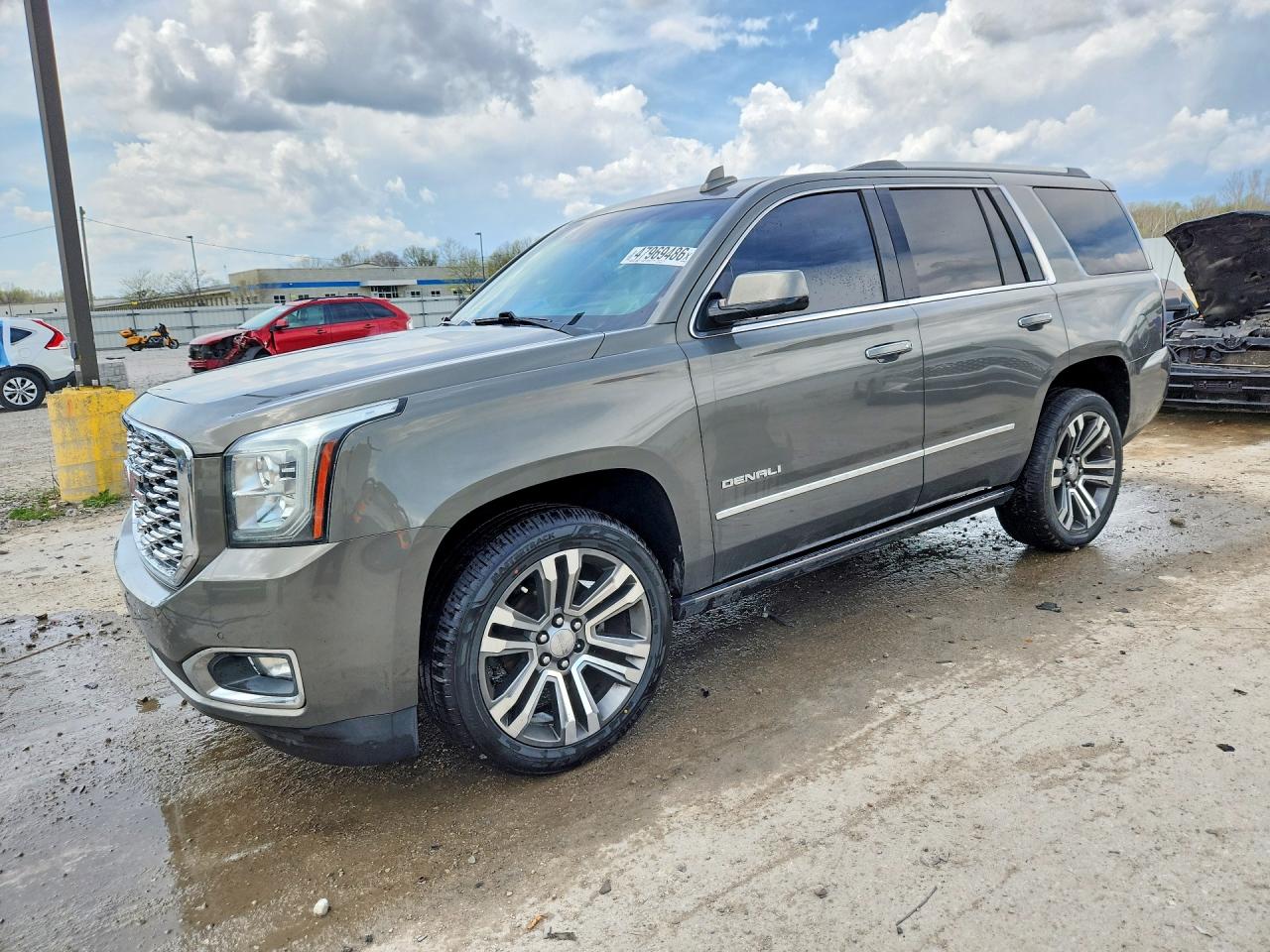 GMC YUKON 2018