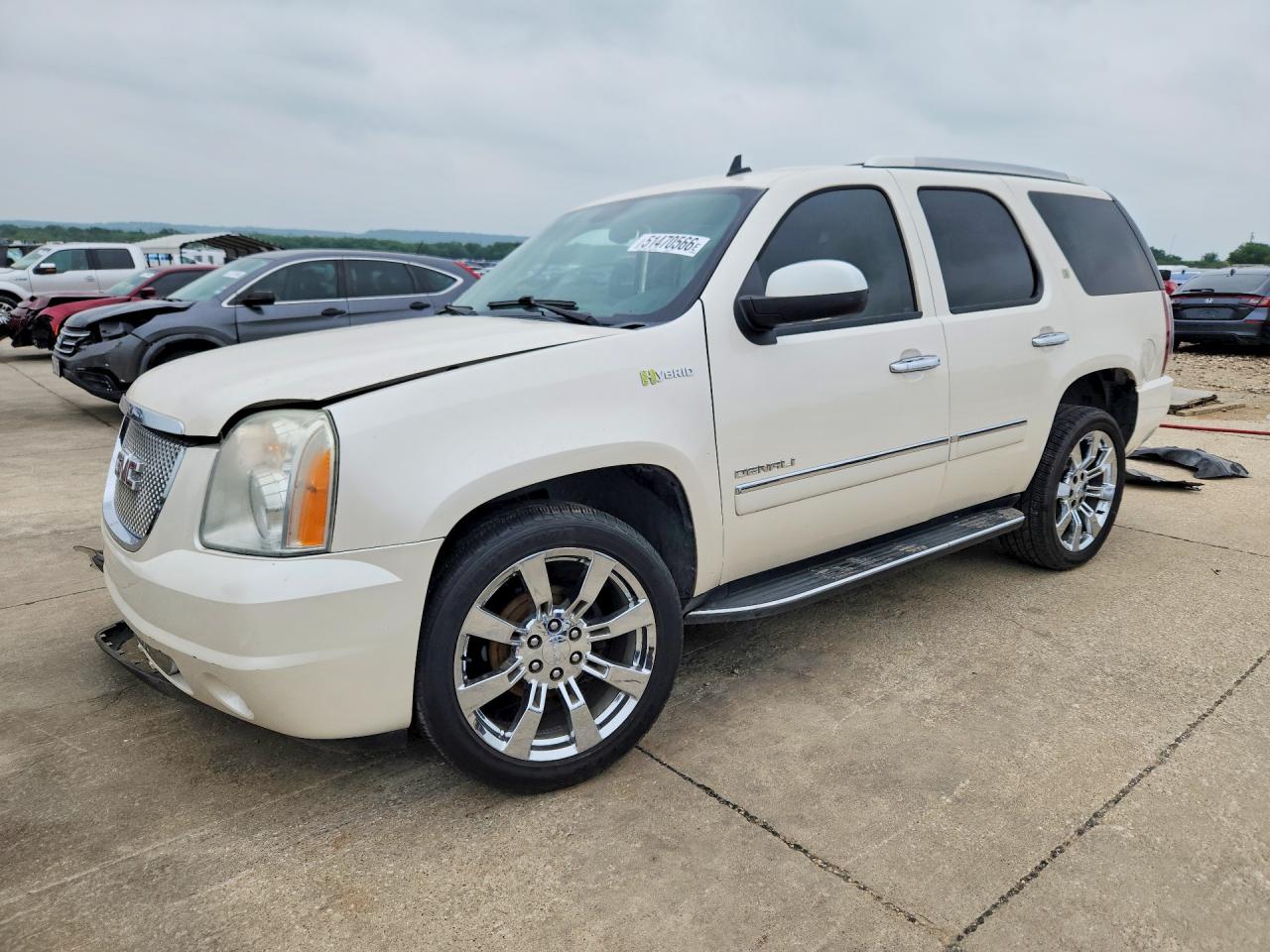 GMC YUKON 2013