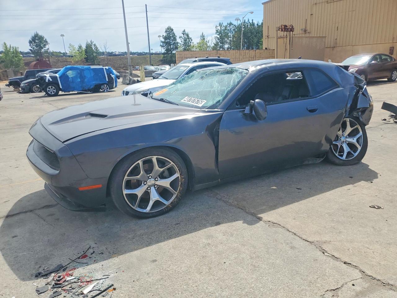 DODGE CHALLENGER 2015