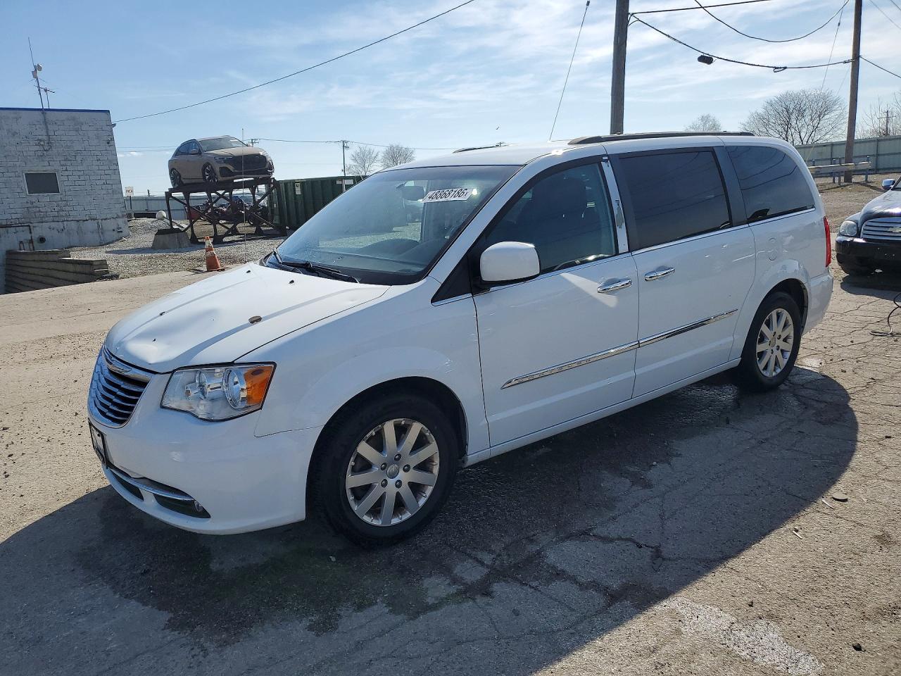 CHRYSLER TOWN & COUNTRY 2016