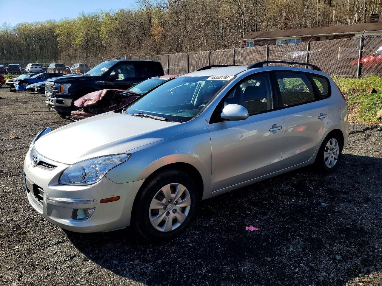 HYUNDAI ELANTRA TOURING 2010