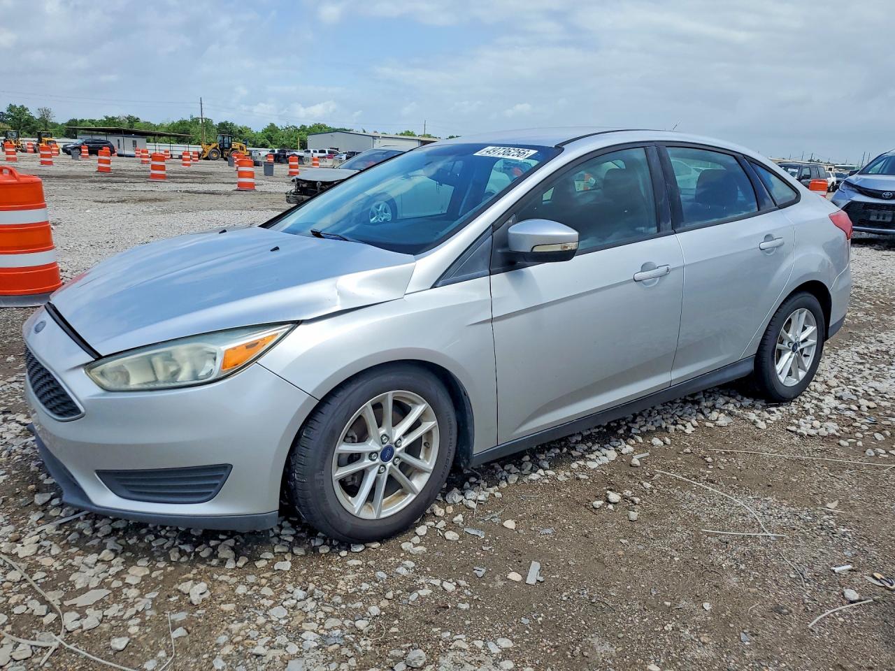 FORD FOCUS 2016