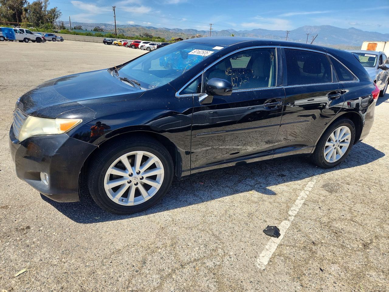 TOYOTA VENZA 2011