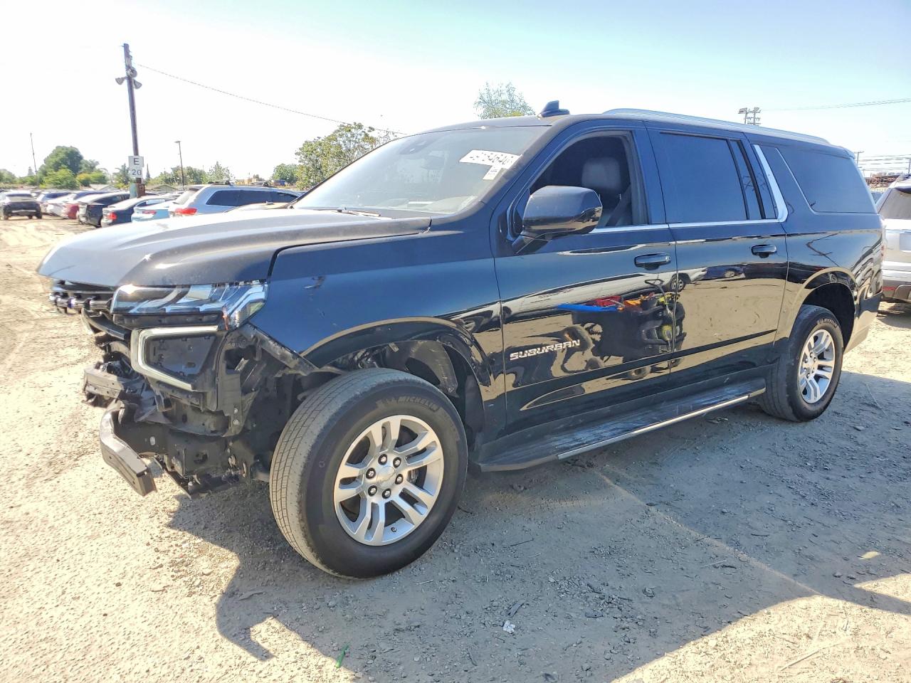 CHEVROLET SUBURBAN 2023