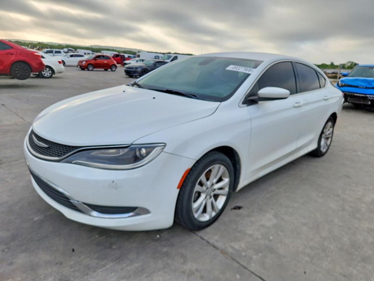 CHRYSLER 200 2015