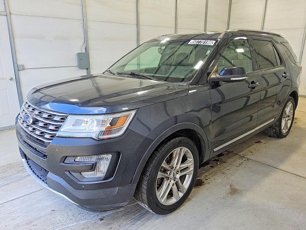 FORD EXPLORER 2017