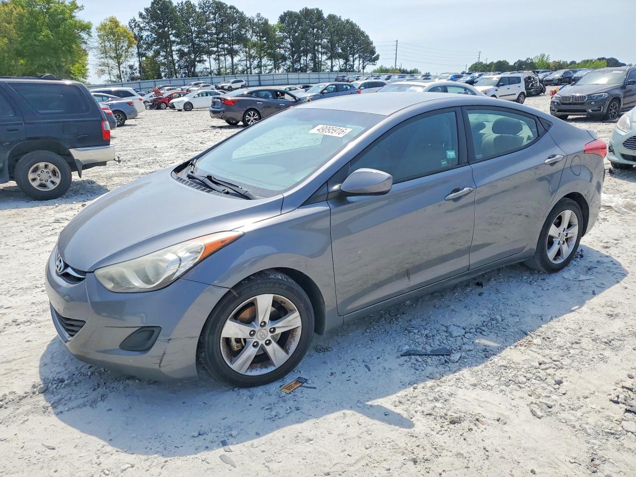 HYUNDAI ELANTRA 2013
