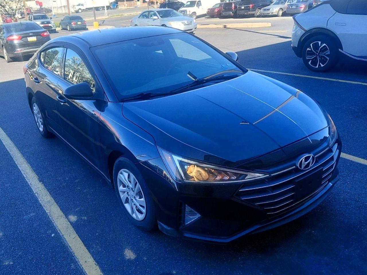 HYUNDAI ELANTRA 2019