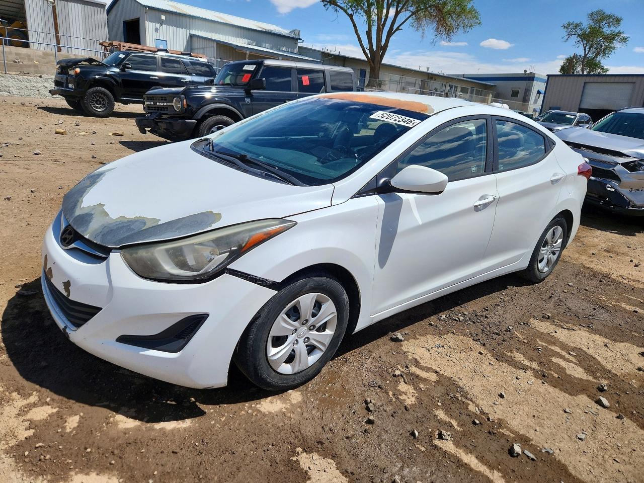 HYUNDAI ELANTRA 2016