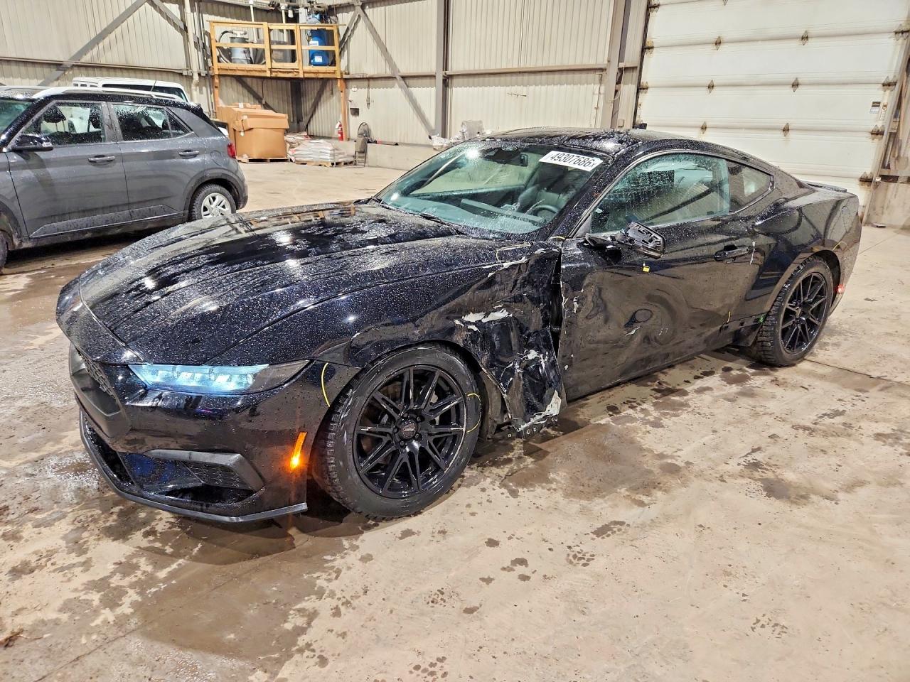 FORD MUSTANG 2024