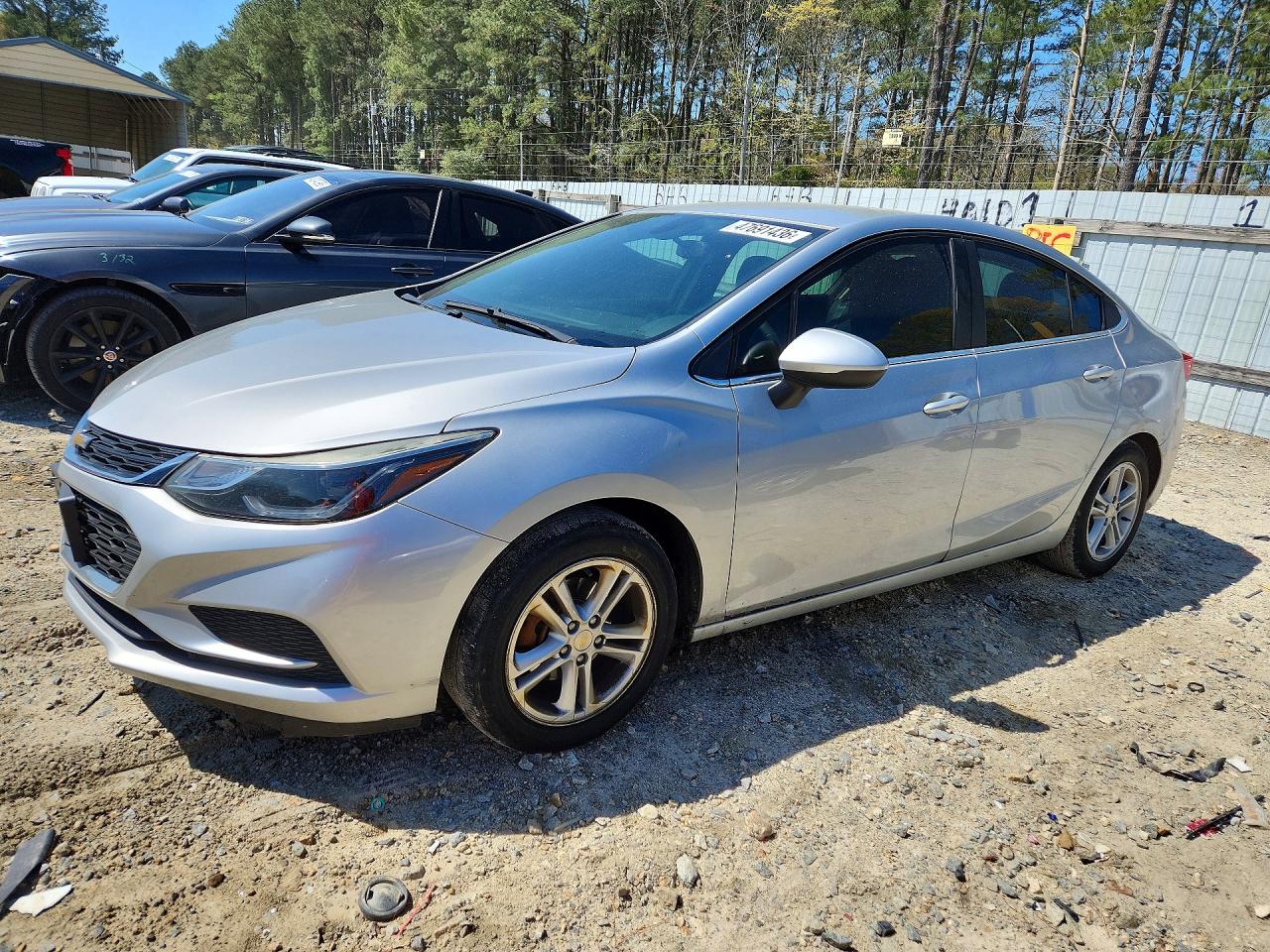 CHEVROLET CRUZE 2018