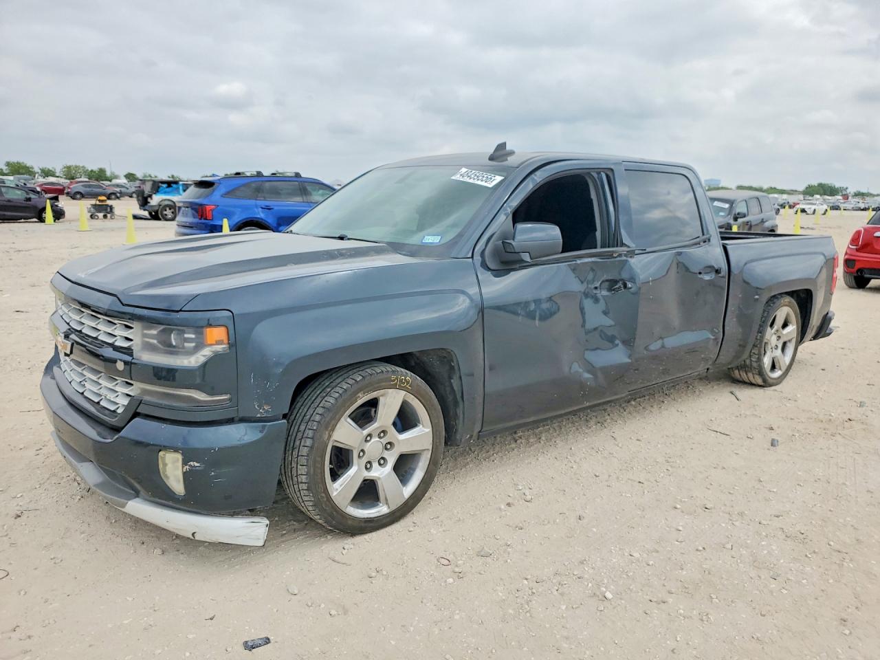 CHEVROLET SILVERADO 2018