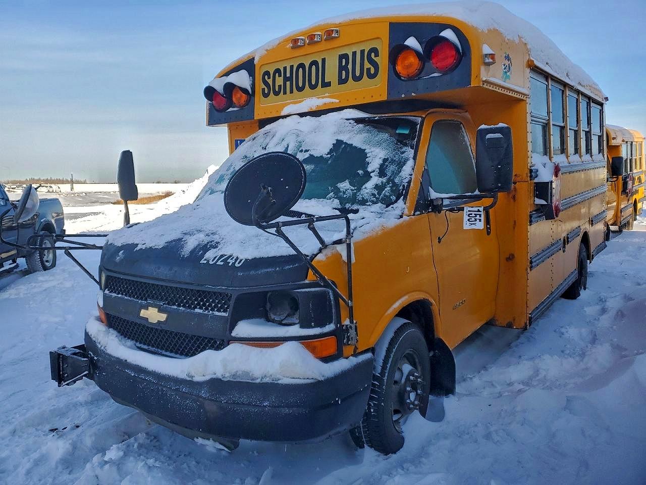 CHEVROLET EXPRESS CUTAWAY 2010