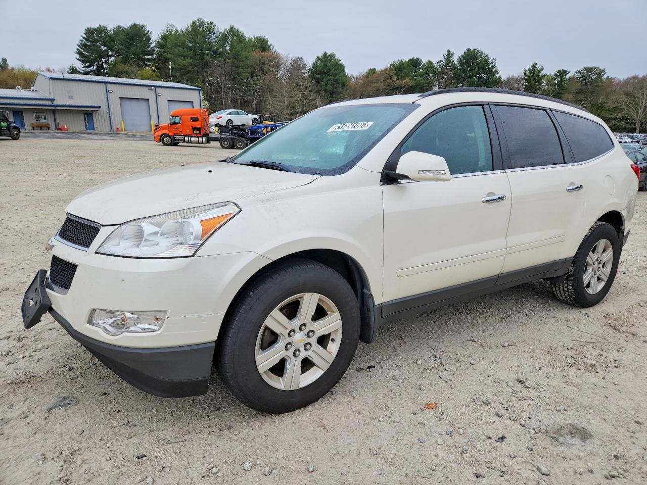 CHEVROLET TRAVERSE 2011