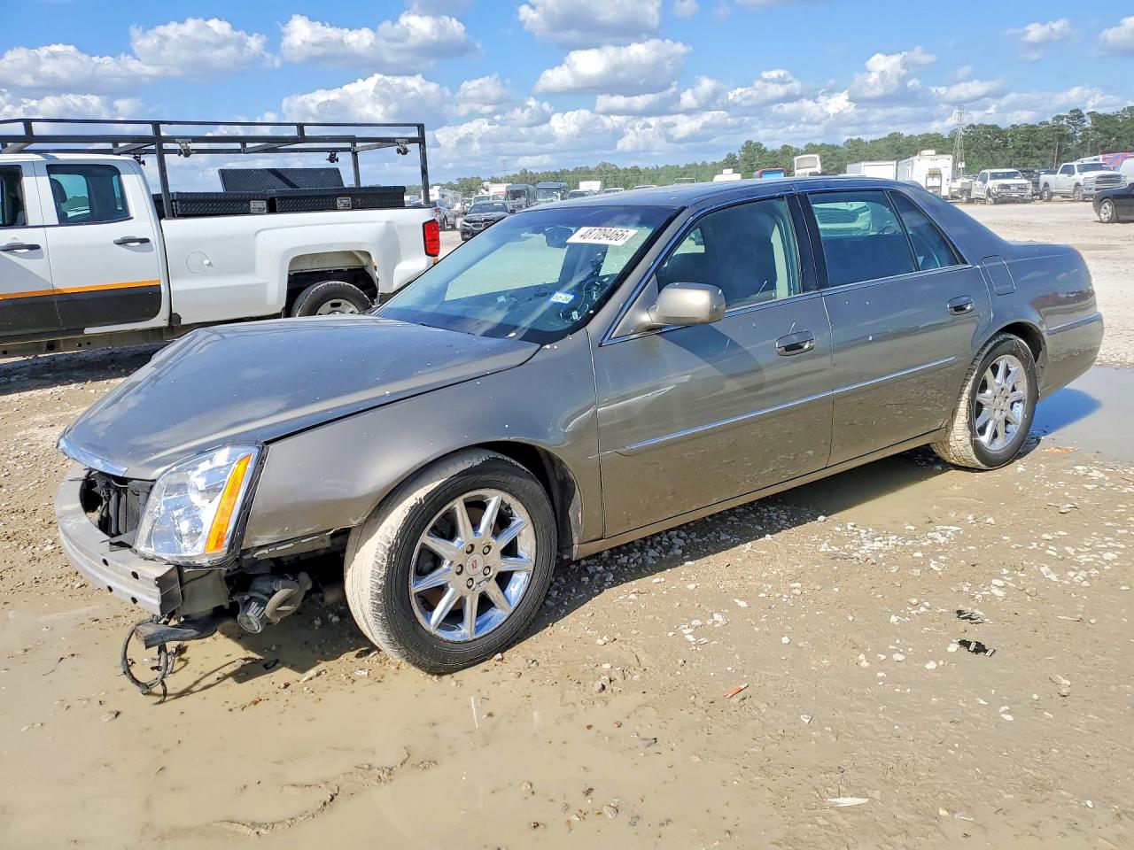 CADILLAC DTS 2011