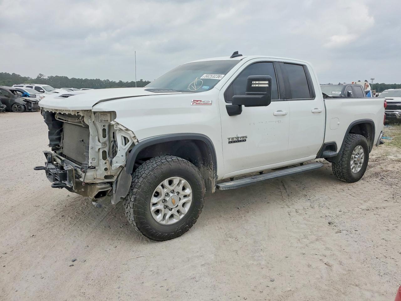 CHEVROLET SILVERADO 2022