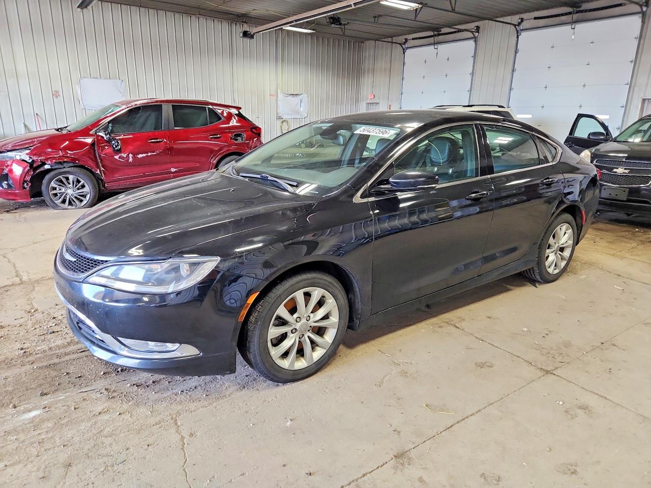 CHRYSLER 200 2015