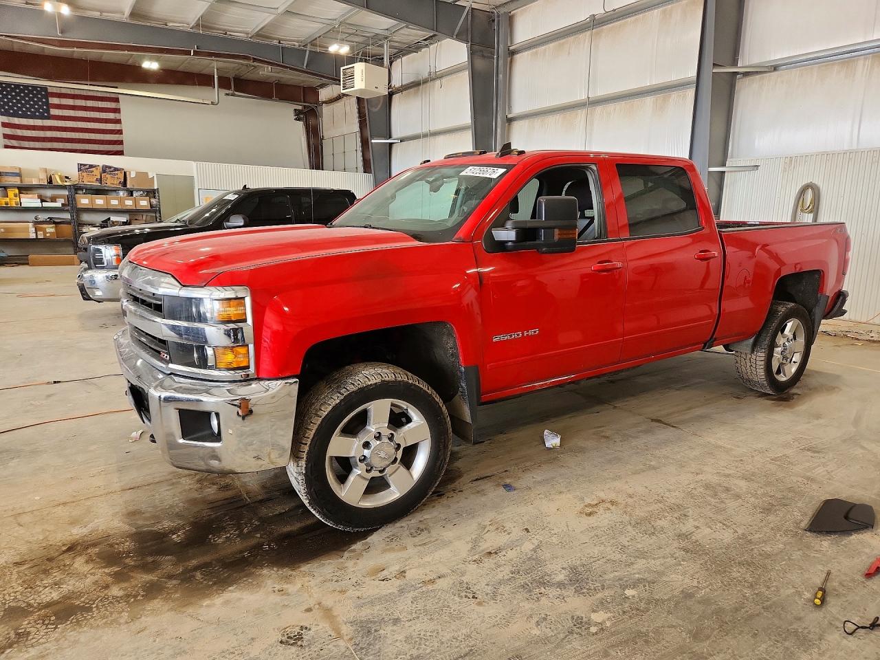 CHEVROLET SILVERADO 2018