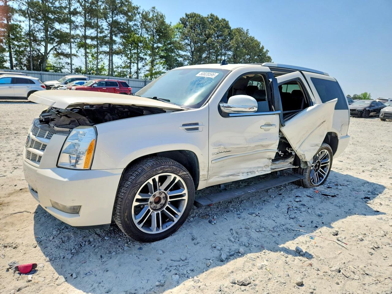 CADILLAC ESCALADE 2013