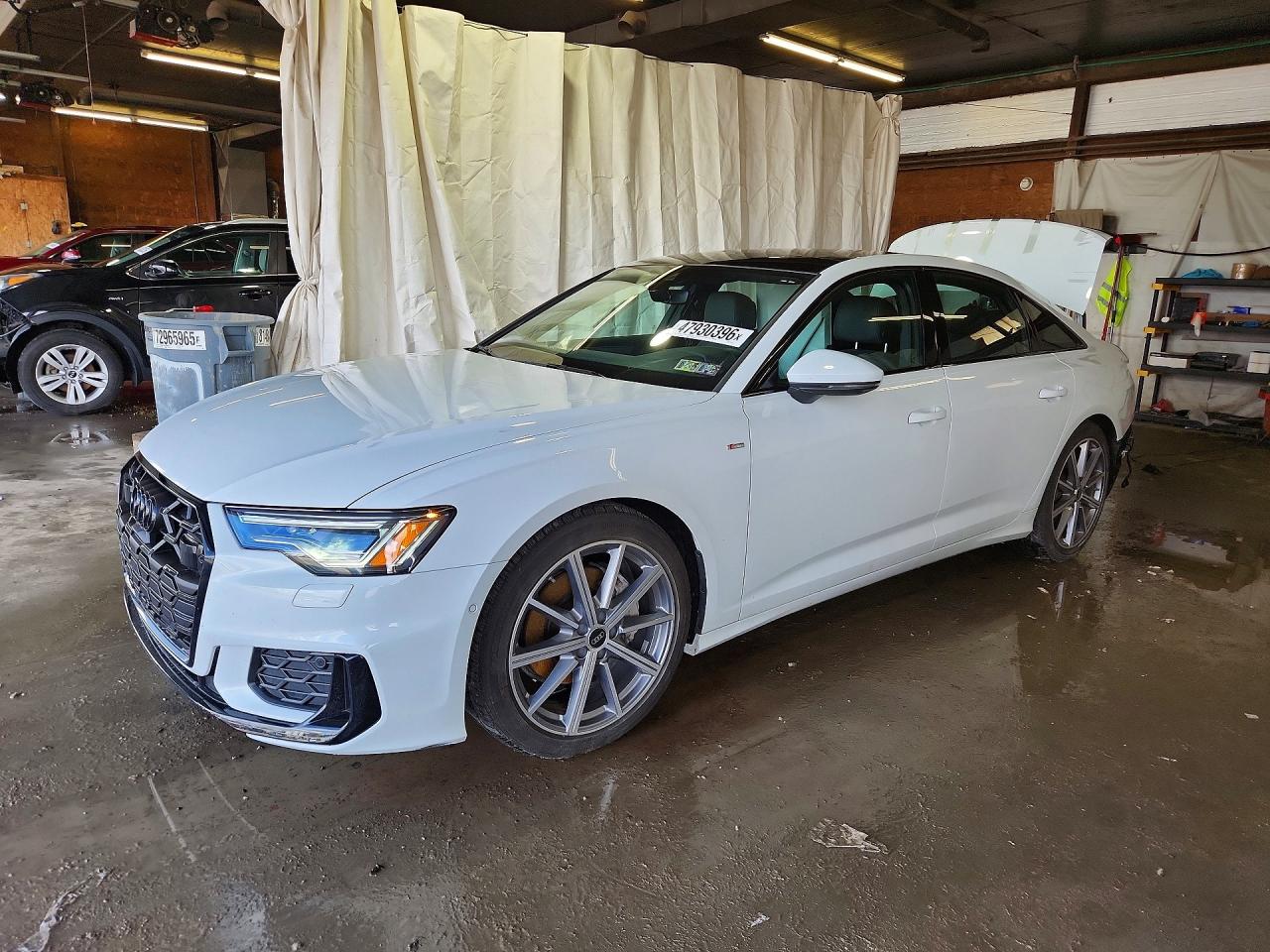 AUDI A6 2024