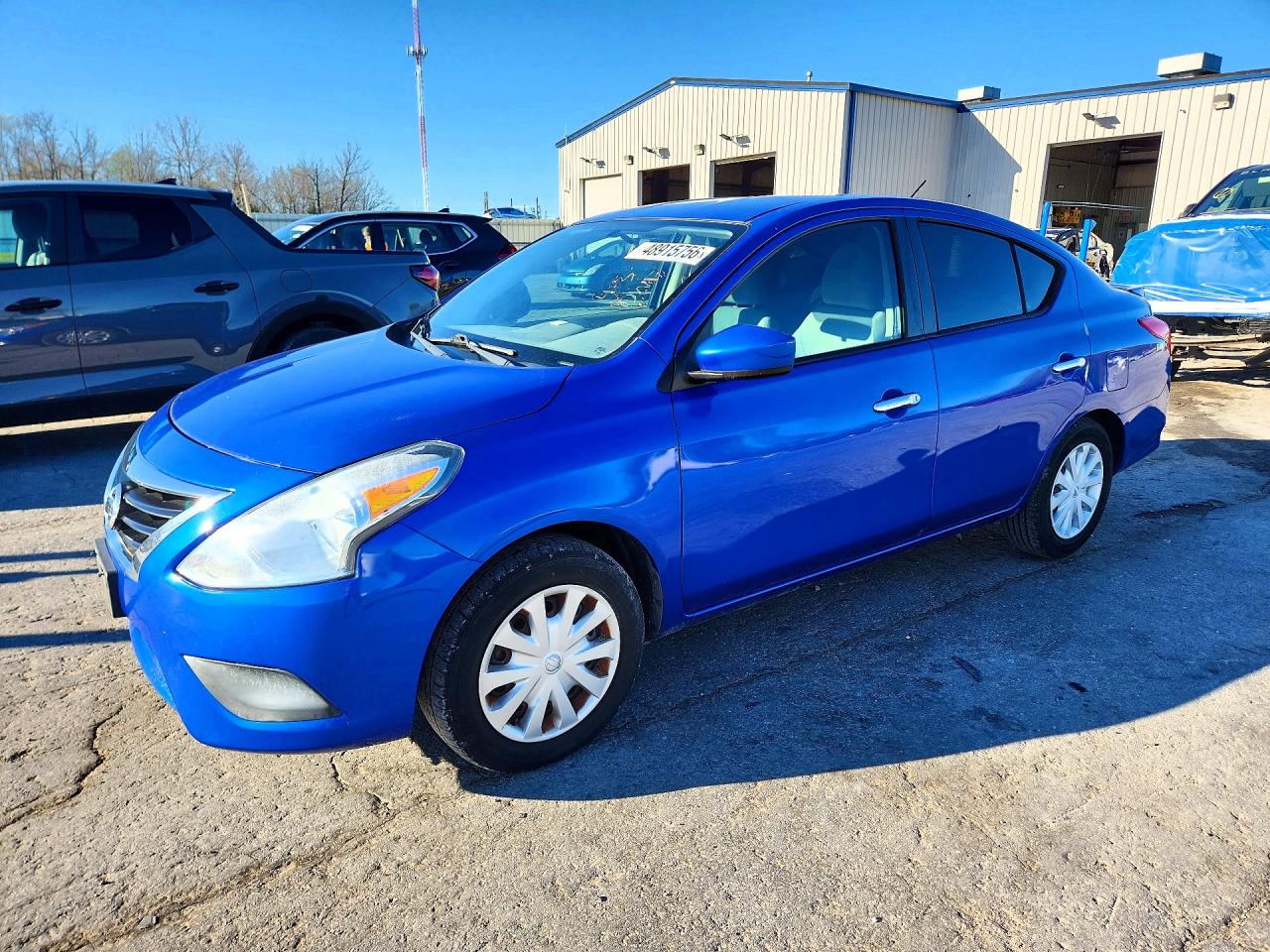 NISSAN VERSA 2016