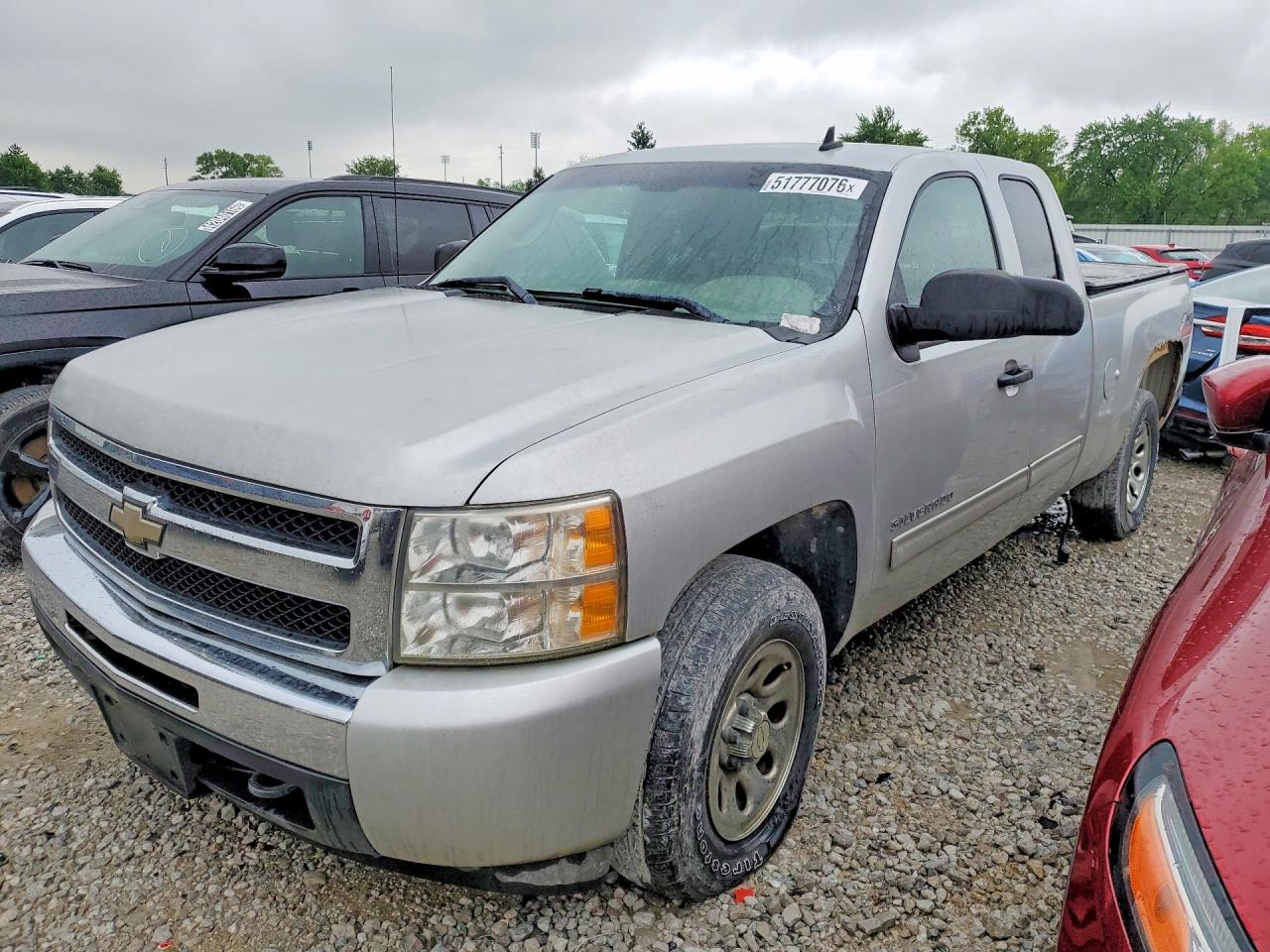 CHEVROLET SILVERADO 2011
