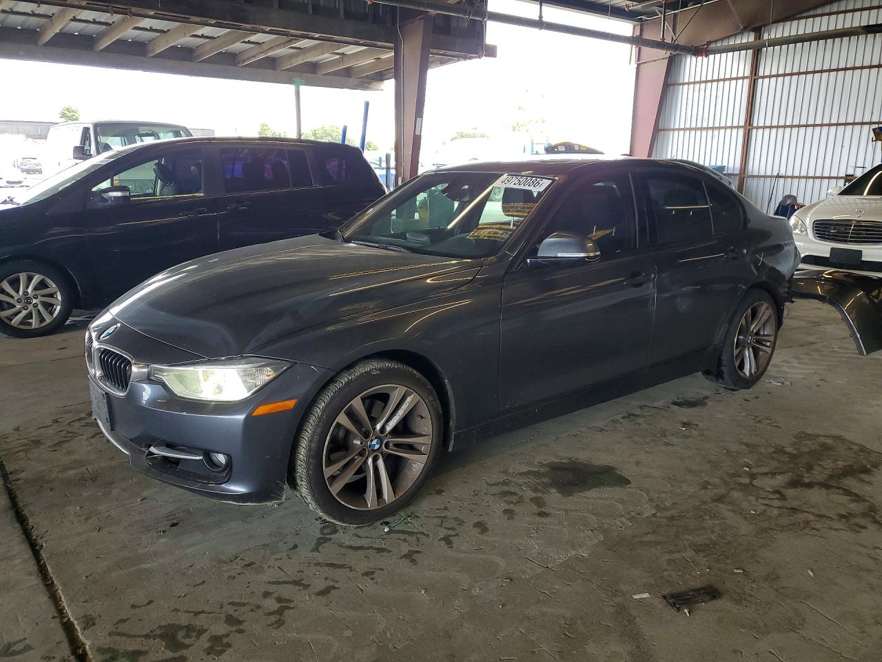 BMW 328 2013