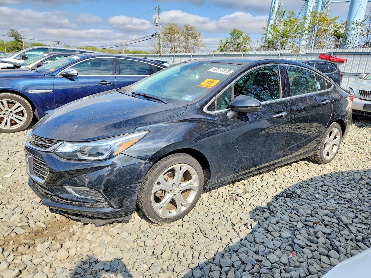 CHEVROLET CRUZE 2017