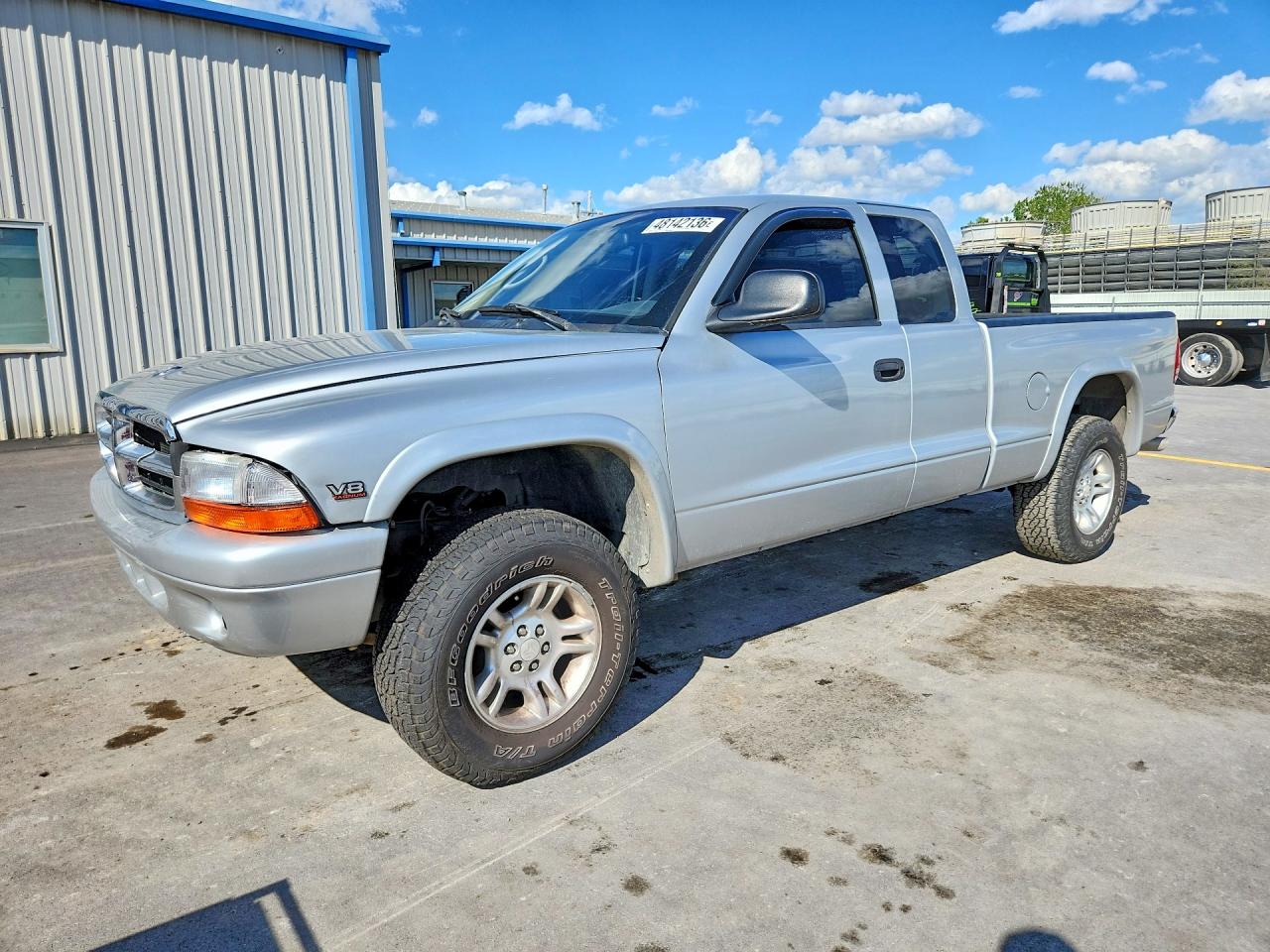DODGE DAKOTA 2002