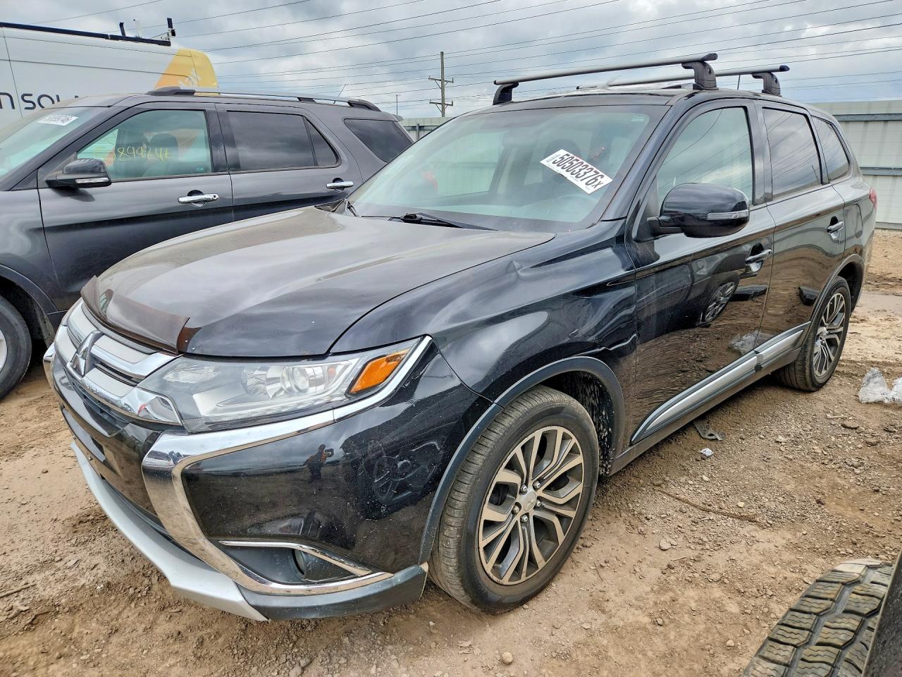 MITSUBISHI OUTLANDER 2017