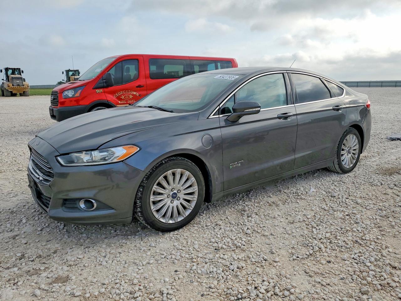 FORD FUSION 2016
