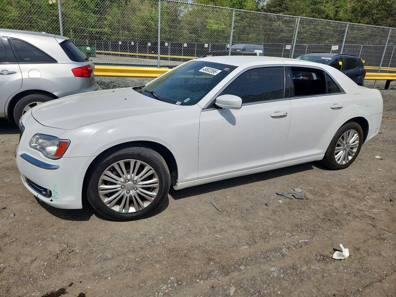 CHRYSLER 300 2013