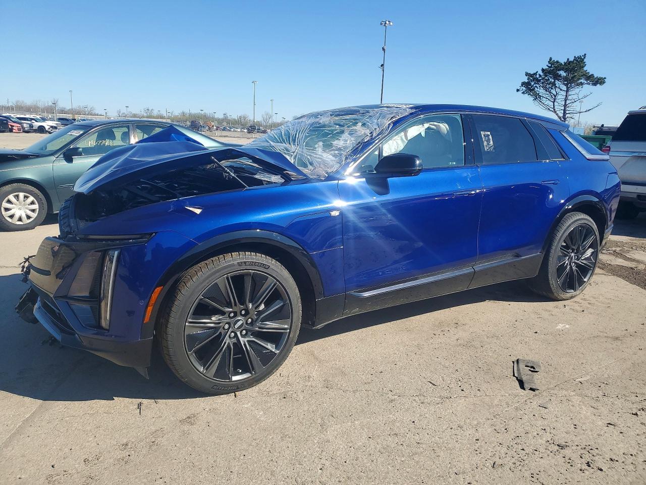 CADILLAC LYRIQ 2024