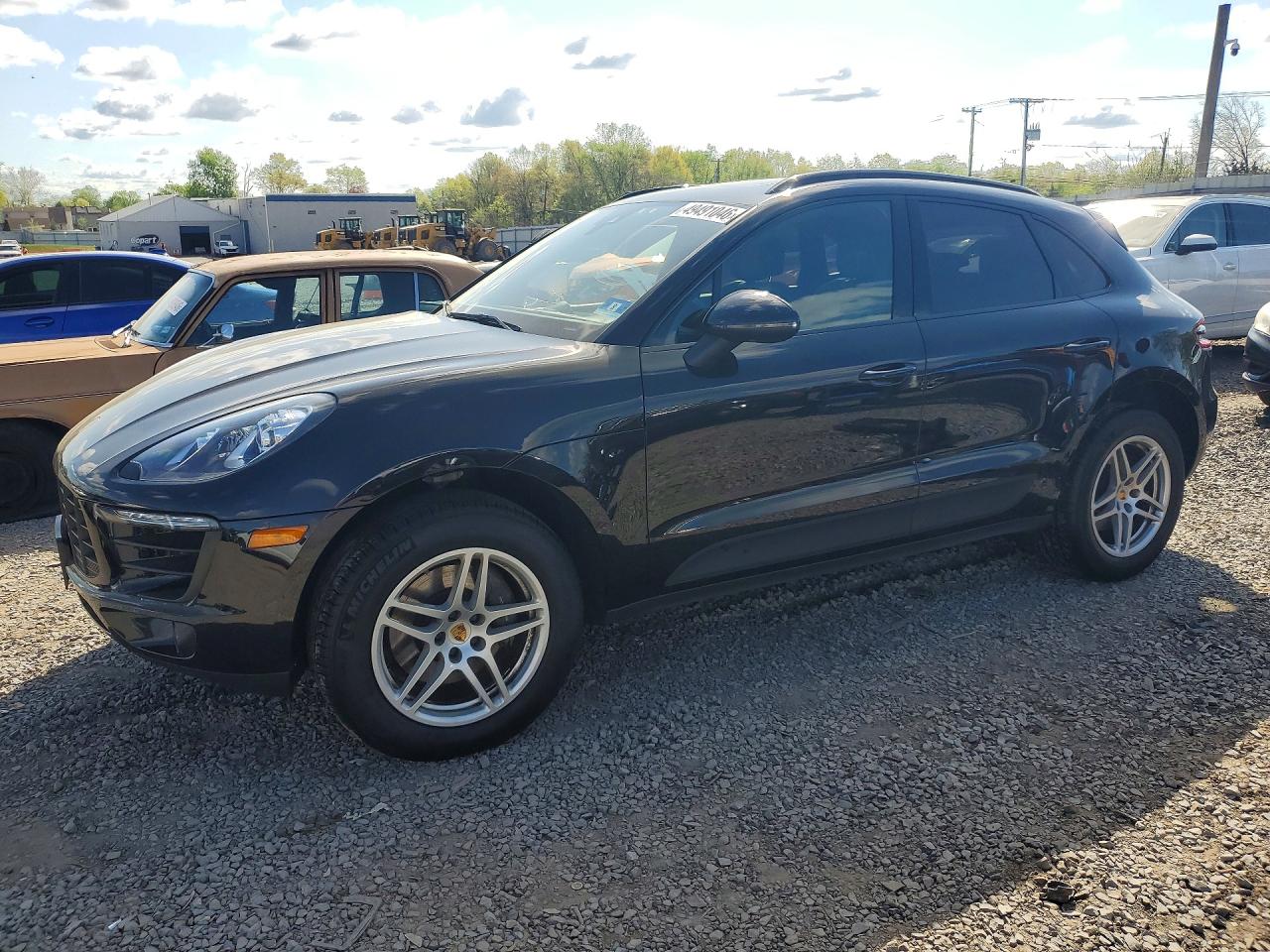 PORSCHE MACAN 2018