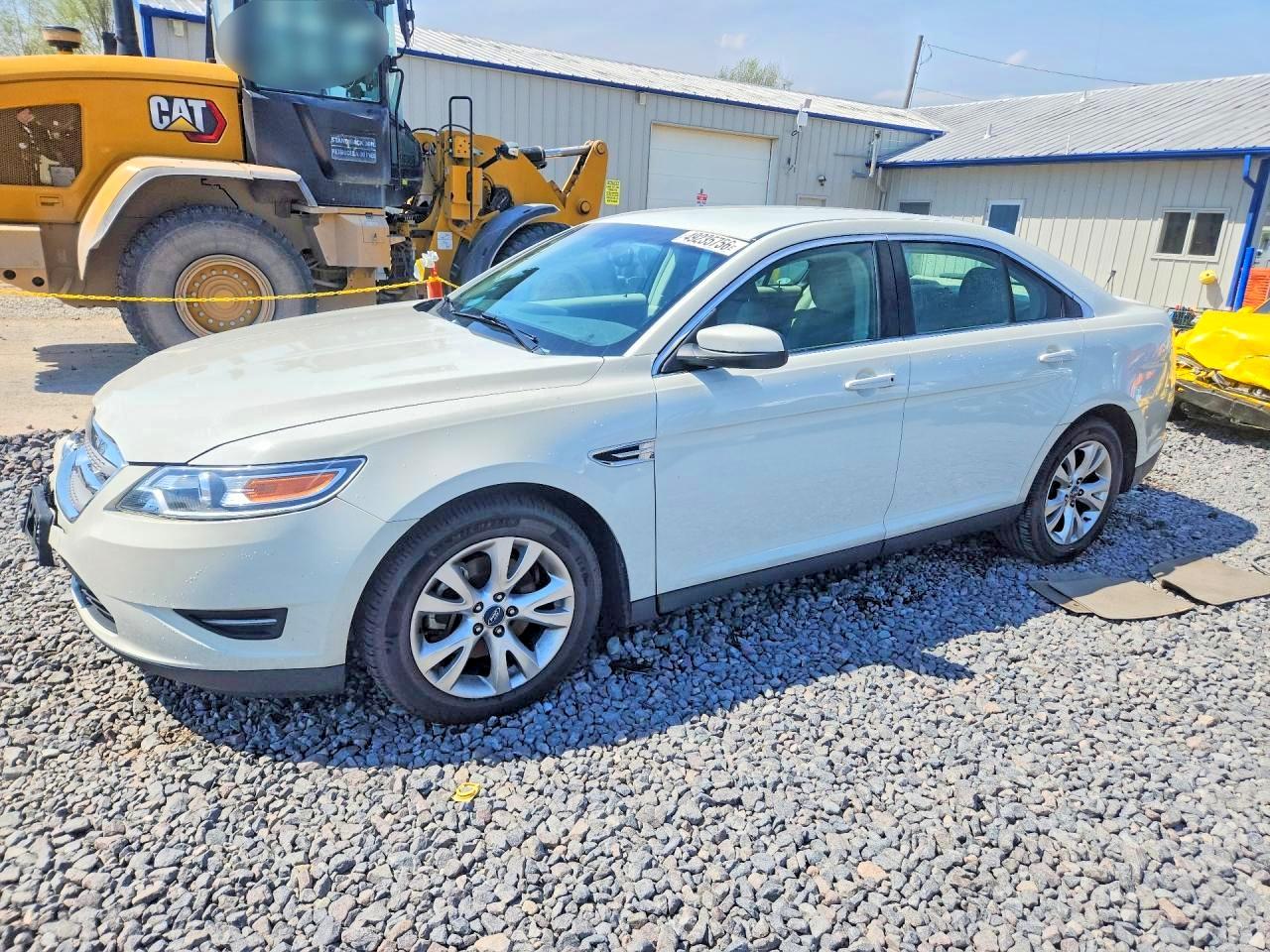 FORD TAURUS 2010