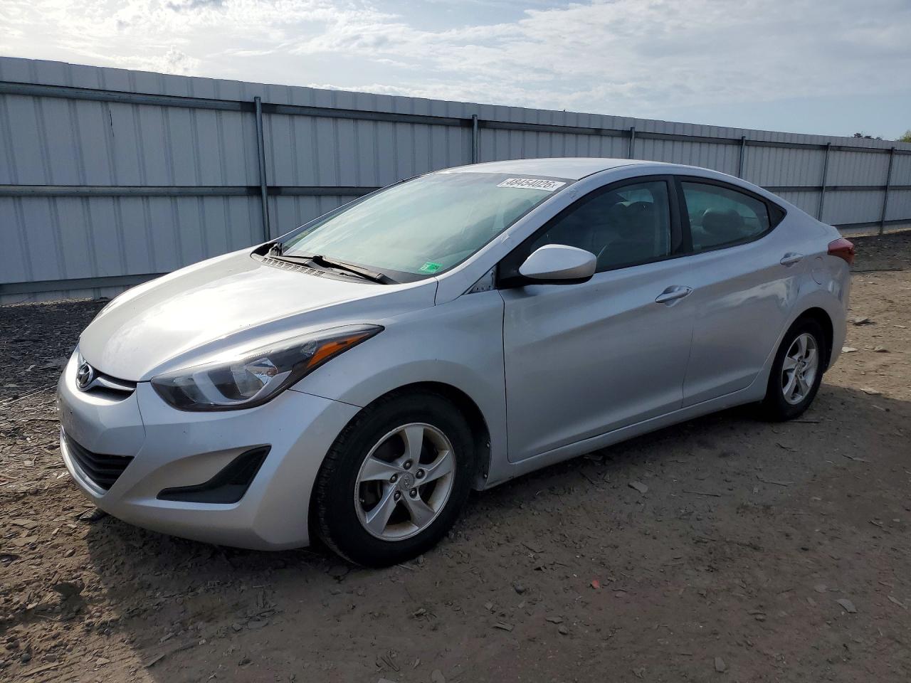 HYUNDAI ELANTRA 2015